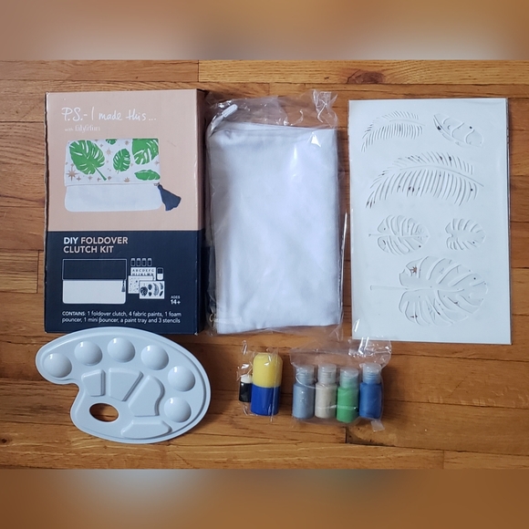 Design DIY White Gold Clutch Purse Kit by Fabfitfun Popsugar Designer Craft Kit - Picture 3 of 9